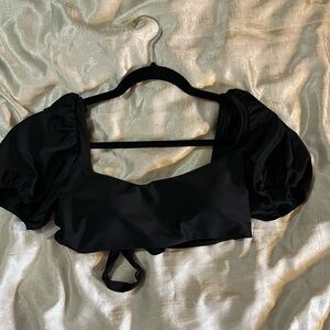 Bikinishe - Chic Black Crop Top with Puff Sleeves